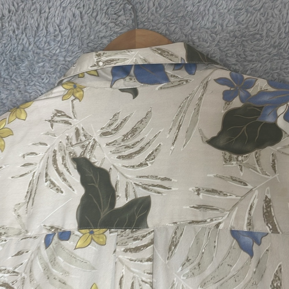 Jos A Bank Mens Shirt Large Blue Brown Button‎ Up Hawaiian Silk Vacation Floral - Picture 4 of 11